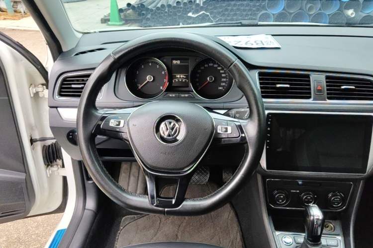 Used Volkswagen Gran Lavida 2017 230TSI DSG Comfort Edition Steering Wheel