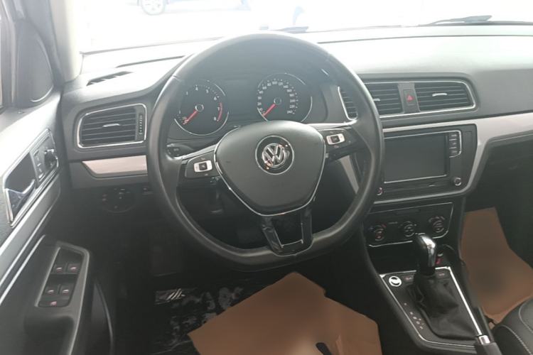 Used Volkswagen Gran Lavida 2017 230TSI DSG Comfort Edition Steering Wheel