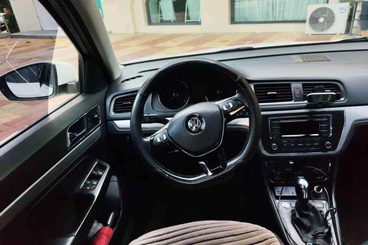 Used Volkswagen Gran Lavida 2017 180TSI DSG Comfort Edition Steering Wheel