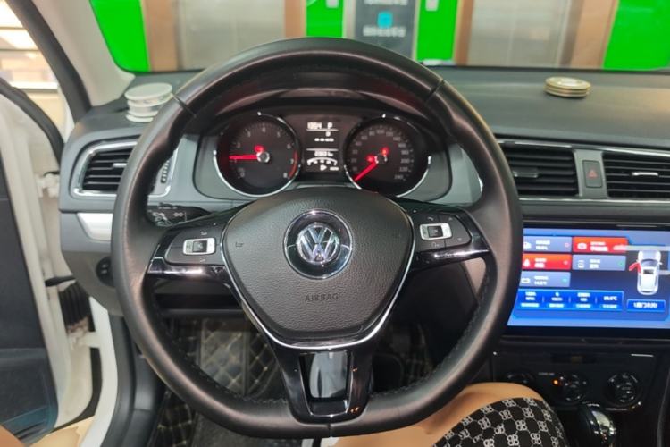 Used Volkswagen Gran Lavida 2017 180TSI DSG Comfort Edition Steering Wheel
