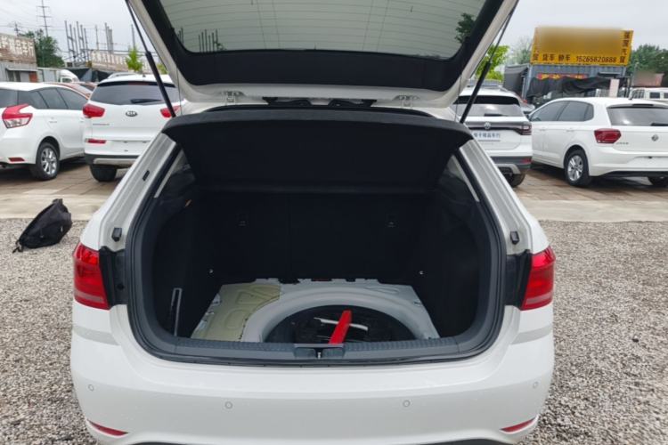 Used Volkswagen Gran Lavida 2017 180TSI DSG Comfort Edition Trunk