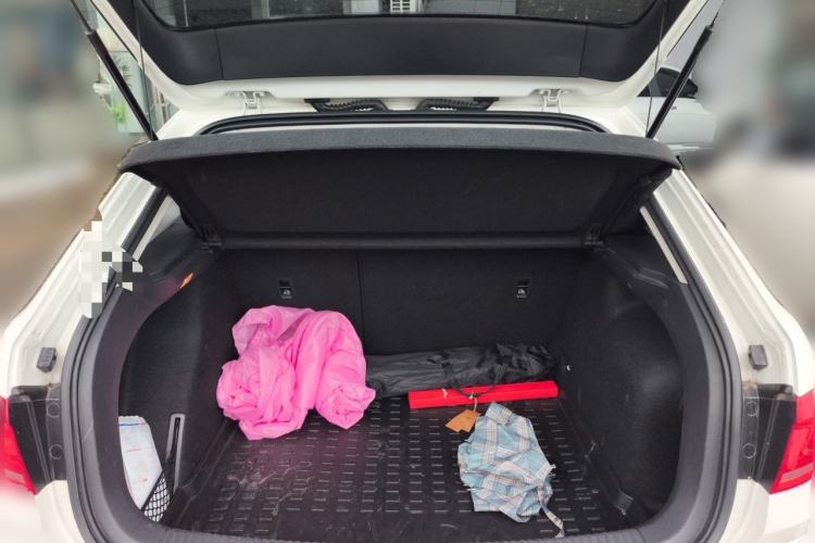 Used Volkswagen Gran Lavida 2017 230TSI DSG Comfort Edition Trunk