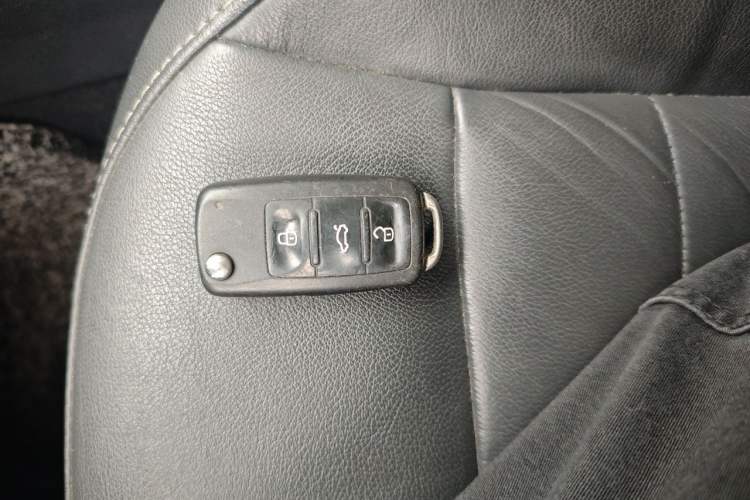 Used Volkswagen Gran Lavida 2017 230TSI DSG Comfort Edition Vehicle Key