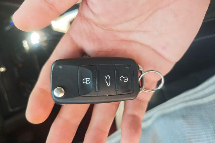 Used Volkswagen Gran Lavida 2017 230TSI DSG Comfort Edition Vehicle Key