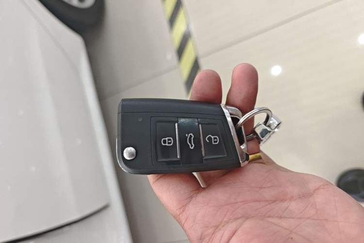 Used Volkswagen Gran Lavida 2017 180TSI DSG Comfort Edition Vehicle Key