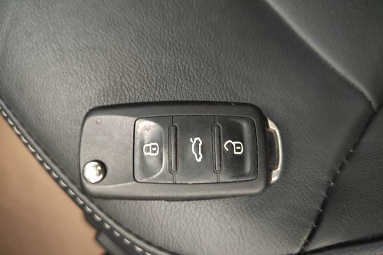 Used Volkswagen Gran Lavida 2017 230TSI DSG Comfort Edition Vehicle Key