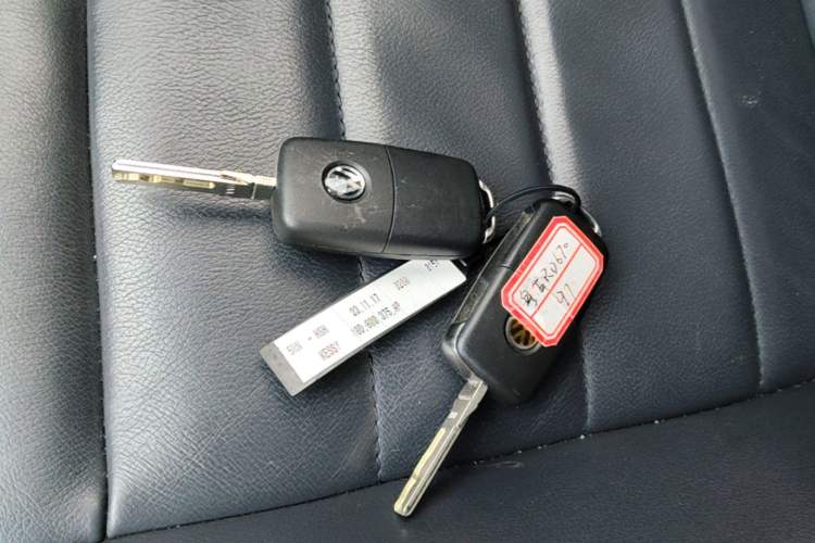 Used Volkswagen Gran Lavida 2017 230TSI DSG Comfort Edition Vehicle Key