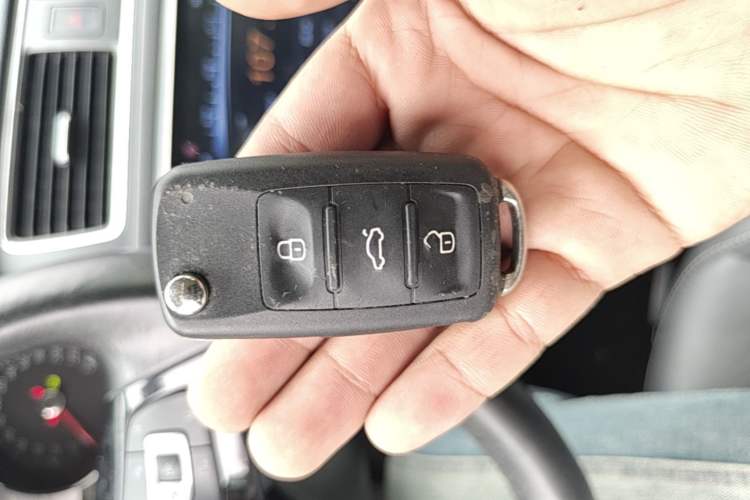 Used Volkswagen Gran Lavida 2017 180TSI DSG Comfort Edition Vehicle Key