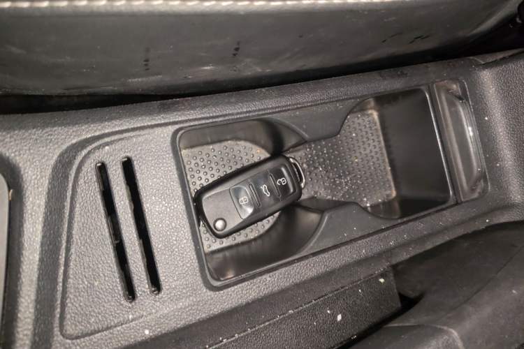 Used Volkswagen Gran Lavida 2017 230TSI DSG Comfort Edition Vehicle Key