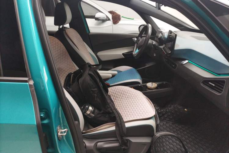 Used Volkswagen ID.3 2021 Pro Smart Edition Right Front Seat