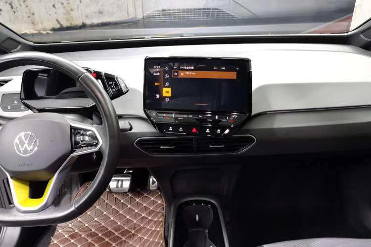 Used Volkswagen ID.3 2024 Outstanding Edition Audio And AC Panel