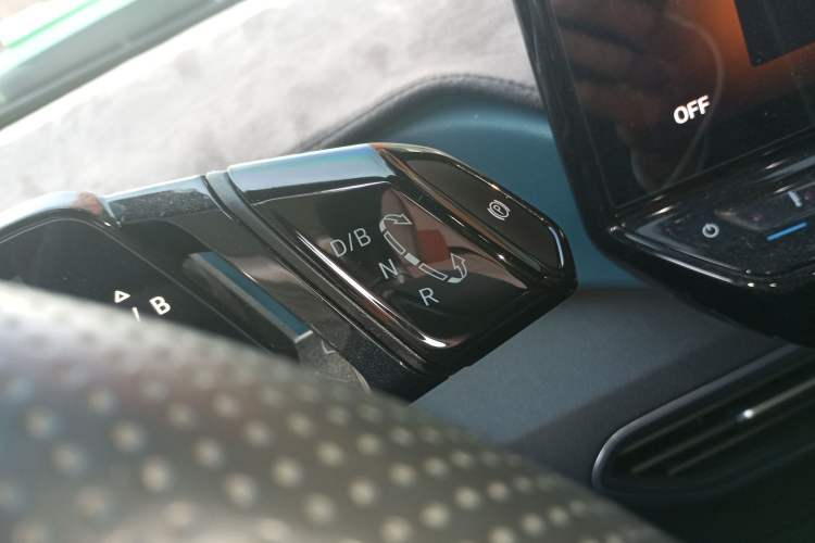 Used Volkswagen ID.3 2022 Active Pure Intelligent Enjoyment Edition Gear Lever