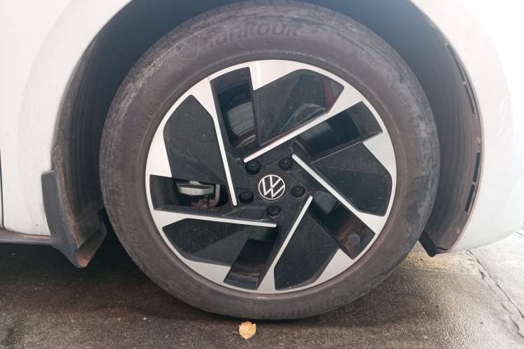 Used Volkswagen ID.3 2022 Active Pure Intelligent Enjoyment Edition Right Front Wheel Hub