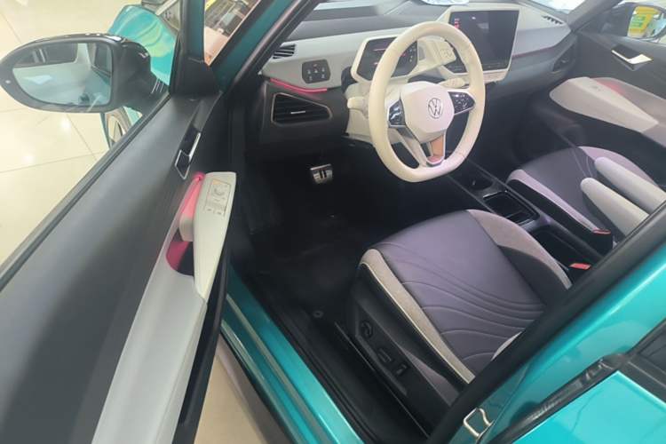 Used Volkswagen ID.3 2021 Pro Smart Edition Driver Seat
