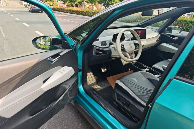 Used Volkswagen ID.3 2021 Pro Smart Edition Driver Seat