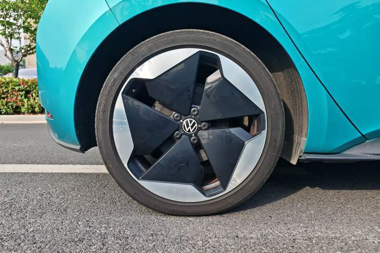 Used Volkswagen ID.3 2021 Pro Smart Edition Exterior 4