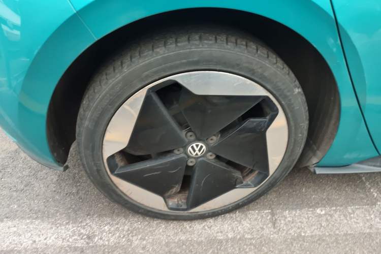Used Volkswagen ID.3 2021 Pro Smart Edition Exterior 8