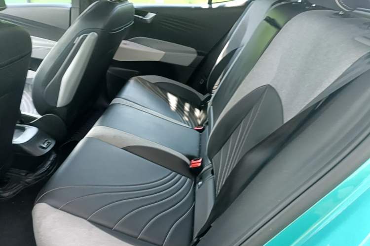 Used Volkswagen ID.3 2021 Pro Smart Edition Left Rear Seat