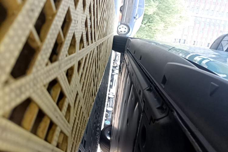 Used Volkswagen ID.3 2021 Pro Smart Edition Left Side Sill
