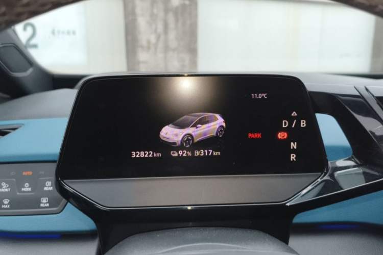 Used Volkswagen ID.3 2021 Pro Smart Edition Odometer Close Up