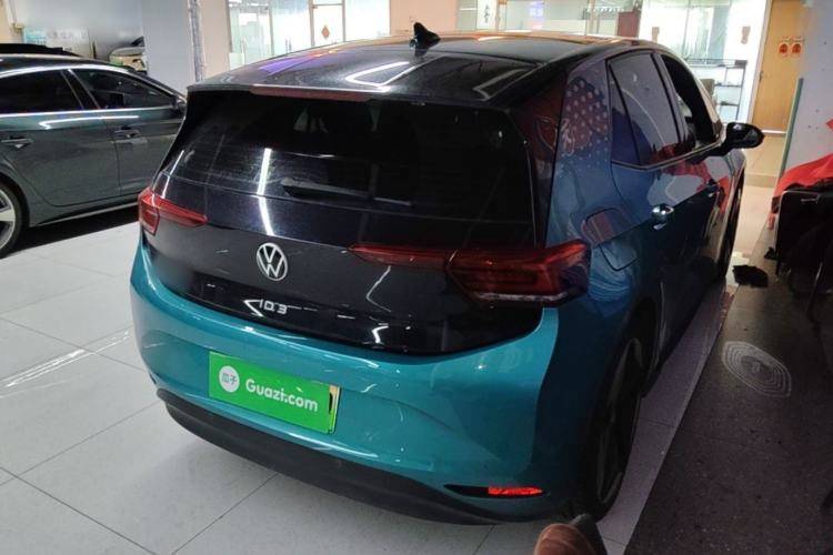 Used Volkswagen ID.3 2021 Pro Smart Edition Rear Right 45 Deg