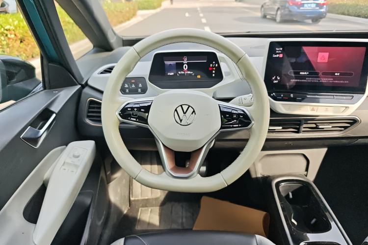 Used Volkswagen ID.3 2021 Pro Smart Edition Steering Wheel