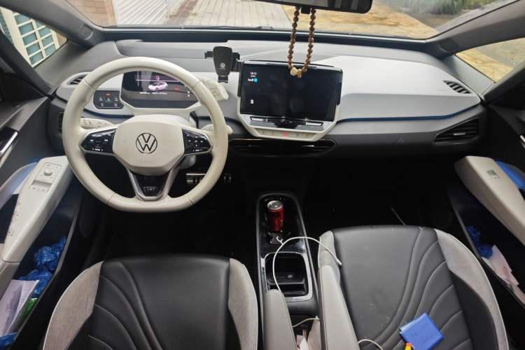 Used Volkswagen ID.3 2021 Pure Edition Center Console