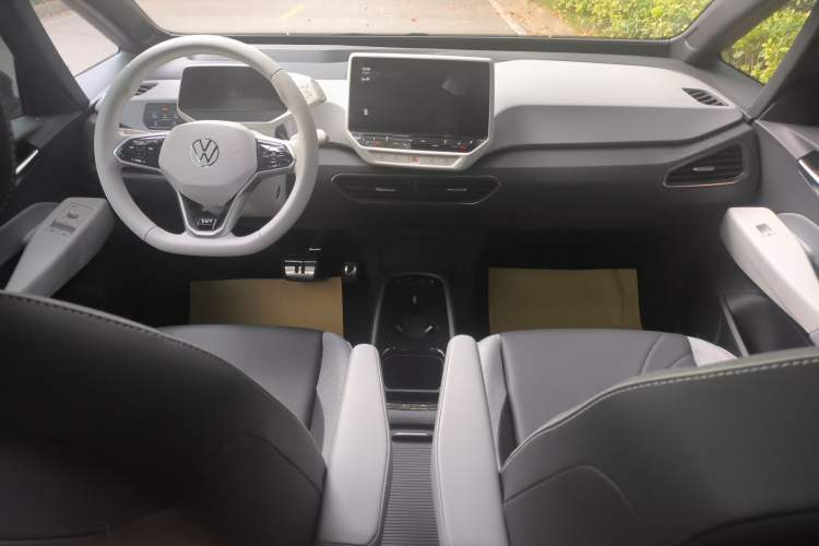 Used Volkswagen ID.3 2021 1st Edition ID. First Impression Edition Center Console