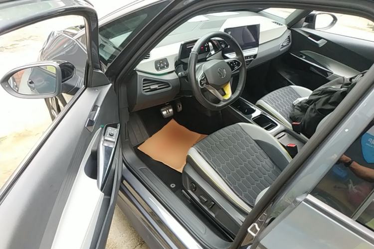Used Volkswagen ID.3 2021 Pro Smart Edition Driver Seat
