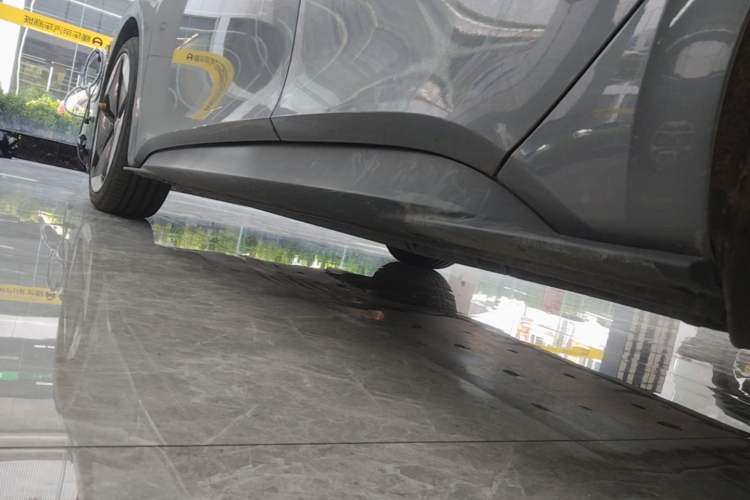 Used Volkswagen ID.3 2021 Pro Smart Edition Left Side Sill