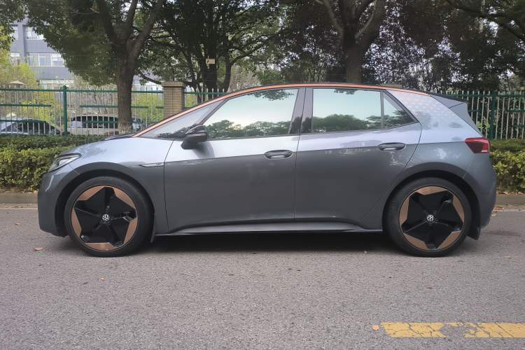 Used Volkswagen ID.3 2021 1st Edition ID. First Impression Edition Left Side