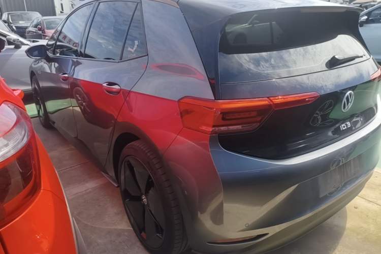 Used Volkswagen ID.3 2021 1st Edition ID. First Impression Edition Rear Left 45 Deg