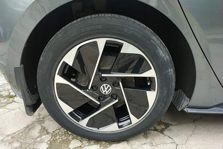 Used Volkswagen ID.3 2021 Pro Smart Edition Right Rear Wheel Hub
