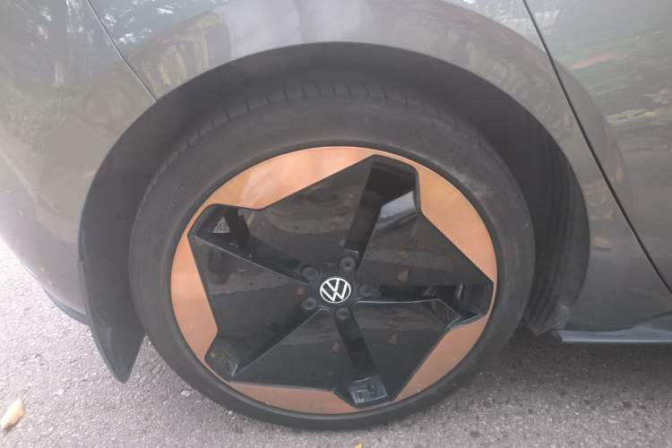 Used Volkswagen ID.3 2021 1st Edition ID. First Impression Edition Right Rear Wheel Hub