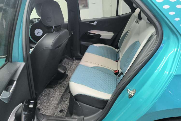 Used Volkswagen ID.3 2021 Pro Smart Edition Left Rear Seat