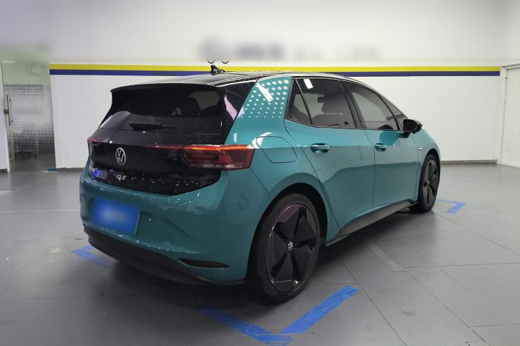 Used Volkswagen ID.3 2021 Pro Smart Edition Rear Right 45 Deg