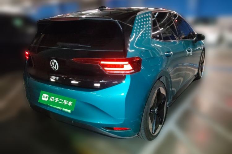 Used Volkswagen ID.3 2021 Pro Smart Edition Rear Right 45 Deg