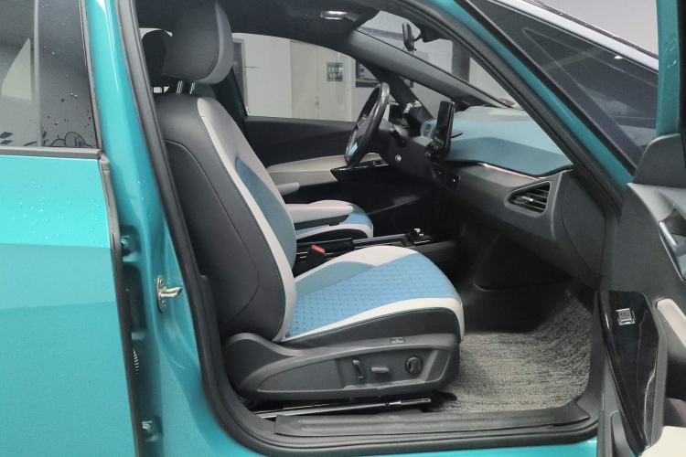 Used Volkswagen ID.3 2021 Pro Smart Edition Right Front Seat