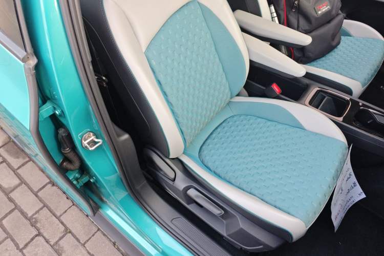Used Volkswagen ID.3 2021 Pro Smart Edition Right Front Seat