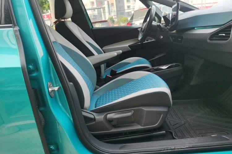 Used Volkswagen ID.3 2021 Pro Smart Edition Right Front Seat