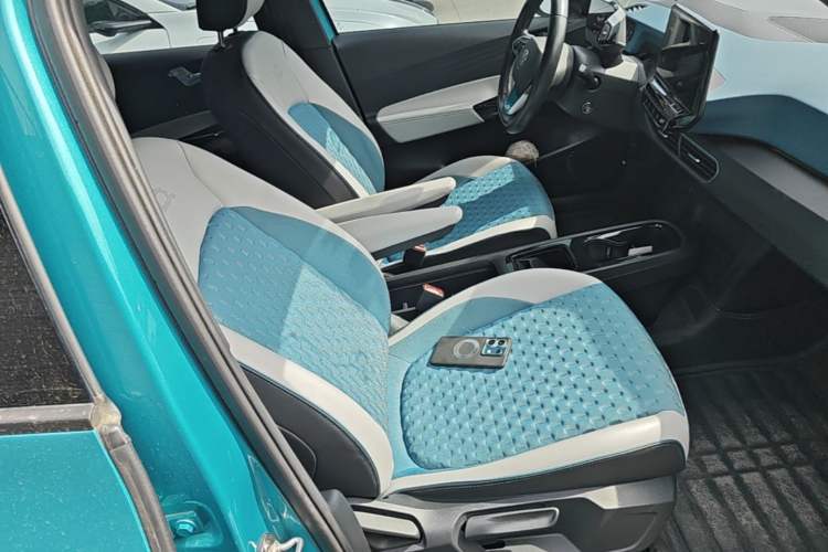 Used Volkswagen ID.3 2021 Pro Smart Edition Right Front Seat