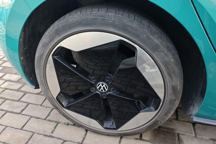 Used Volkswagen ID.3 2021 Pro Smart Edition Right Rear Wheel Hub