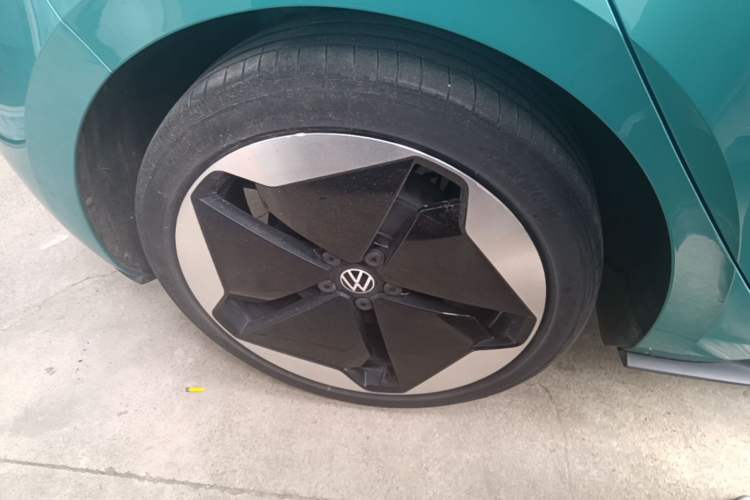 Used Volkswagen ID.3 2021 1st Edition ID. First Impression Edition Right Rear Wheel Hub