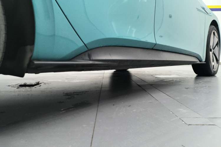 Used Volkswagen ID.3 2021 Pro Smart Edition Right Side Sill