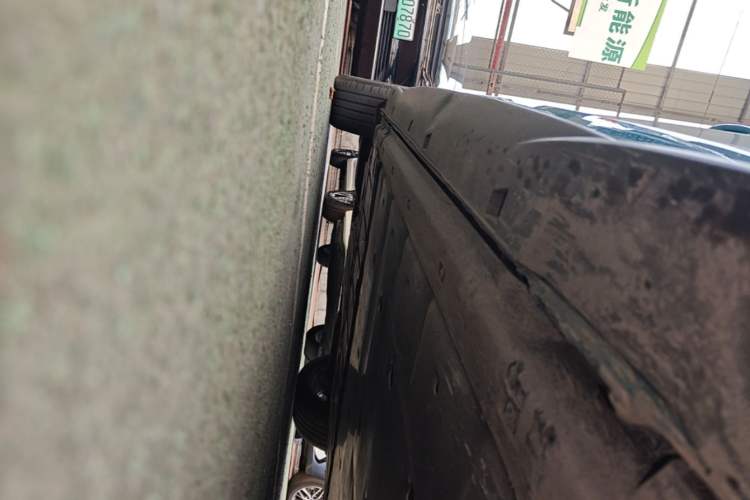 Used Volkswagen ID.3 2021 Pro Smart Edition Right Side Sill