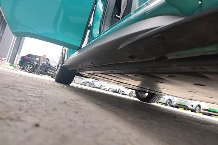 Used Volkswagen ID.3 2021 Pro Smart Edition Right Side Sill