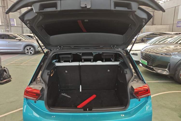 Used Volkswagen ID.3 2021 Pro Smart Edition Trunk