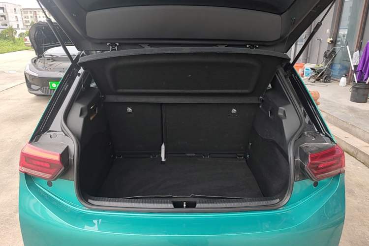 Used Volkswagen ID.3 2021 Pro Smart Edition Trunk