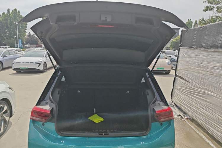 Used Volkswagen ID.3 2021 Pro Smart Edition Trunk