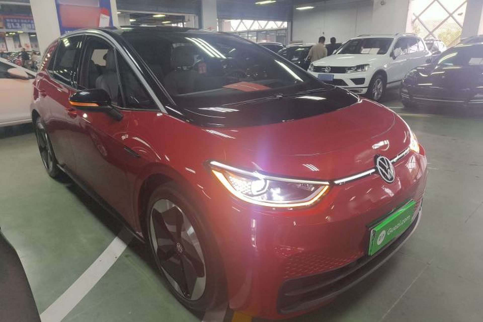 Used Volkswagen ID.3 2021 Pro Smart Edition Front Right 45 Deg